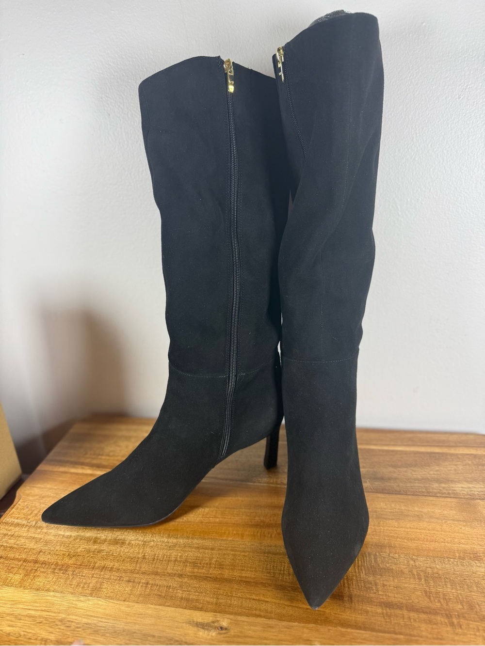 Marc Fisher Knee-High Pointed Toe Kitten Heeled Black Suede Boots Size 11 NWOT